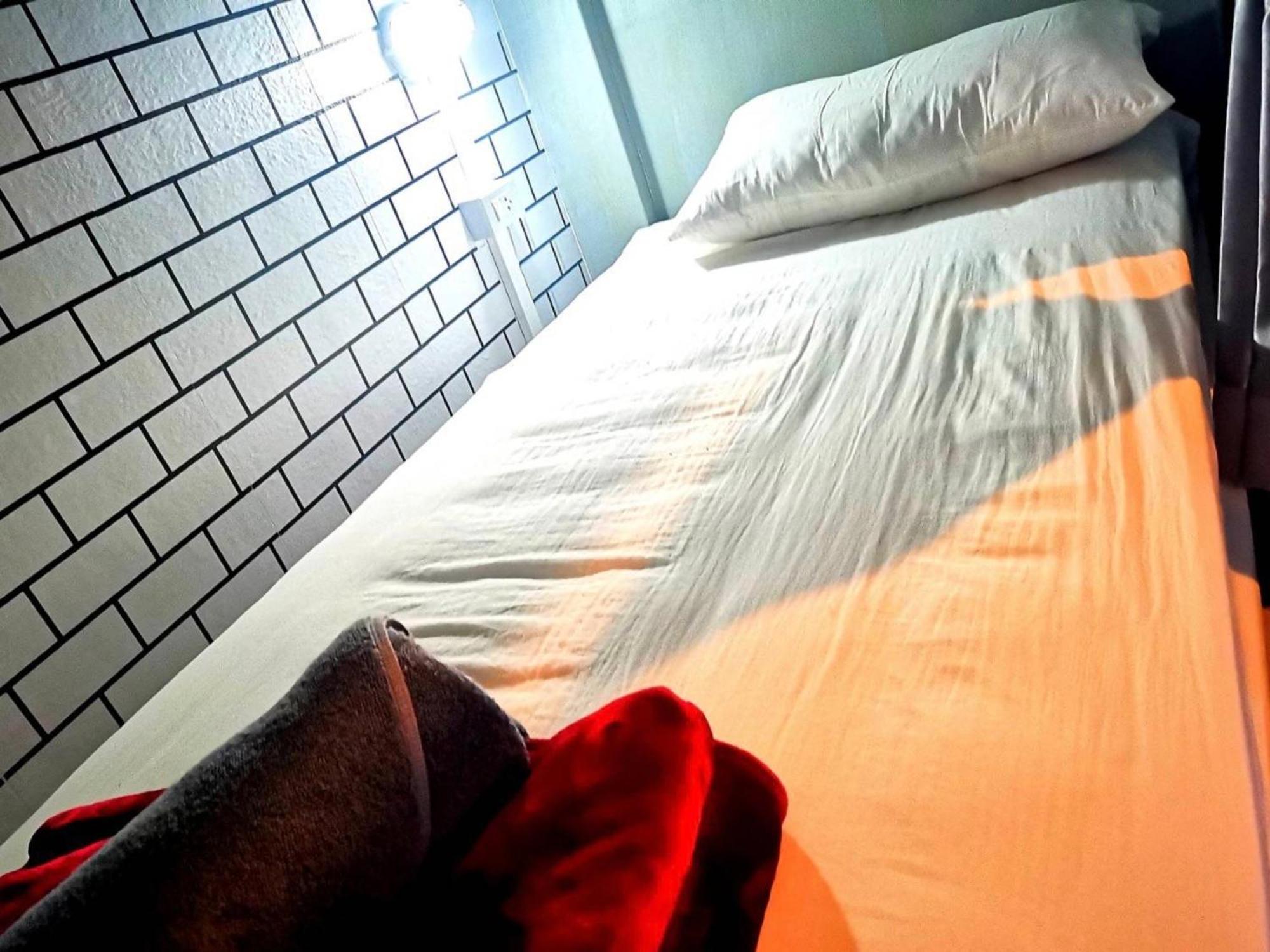 Newnormal Hotel Чіангмай Номер фото